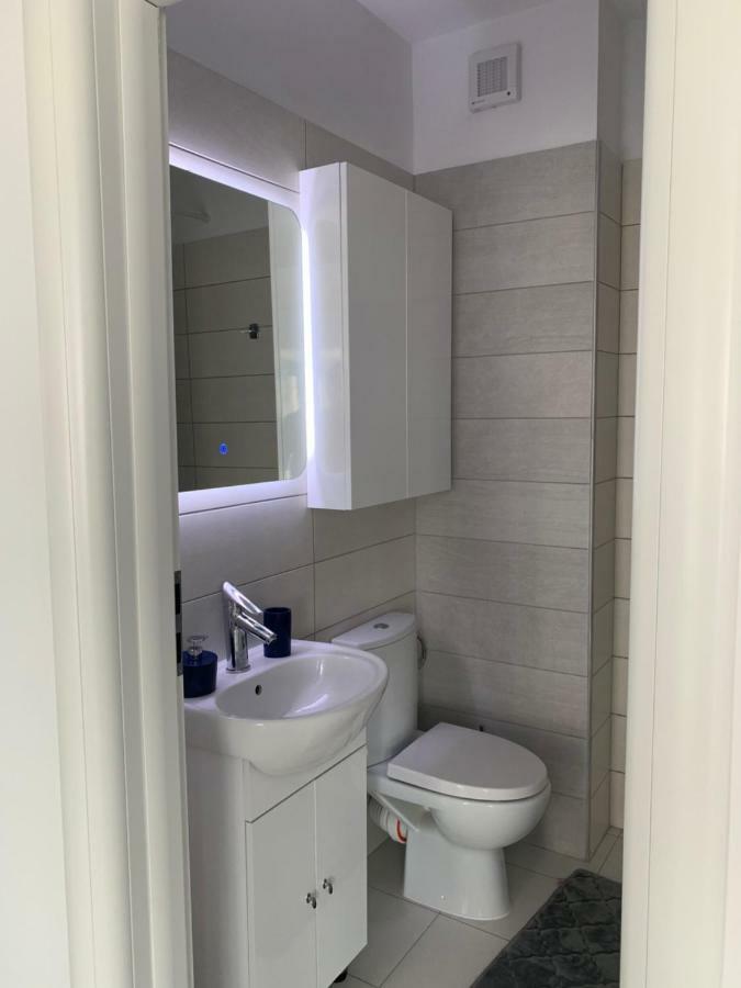Luxury Westpark 2 Presidentialsuite With Lake View W4 Bukareszt Zewnętrze zdjęcie