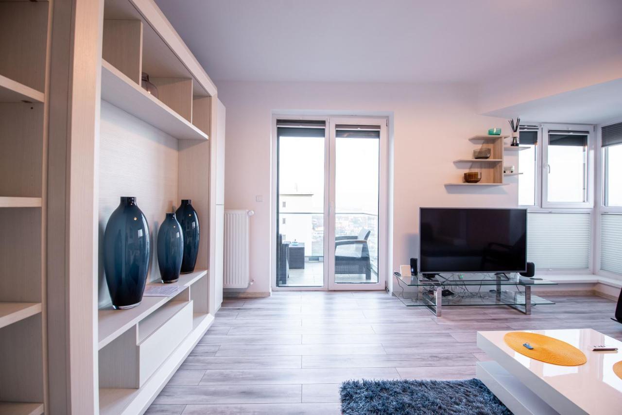 Luxury Westpark 2 Presidentialsuite With Lake View W4 Bukareszt Zewnętrze zdjęcie
